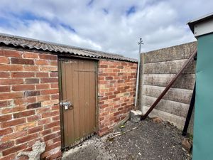 Photo 10- click for photo gallery